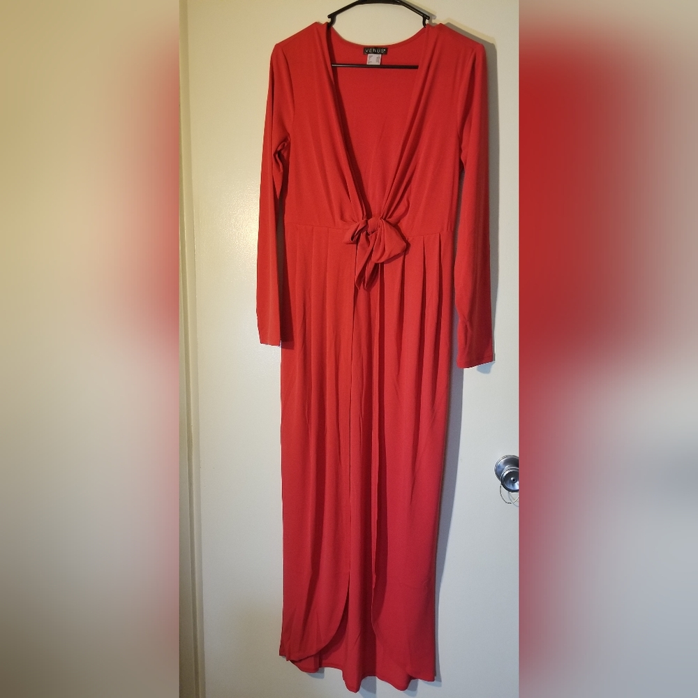 Red  twist front maxi top. Small